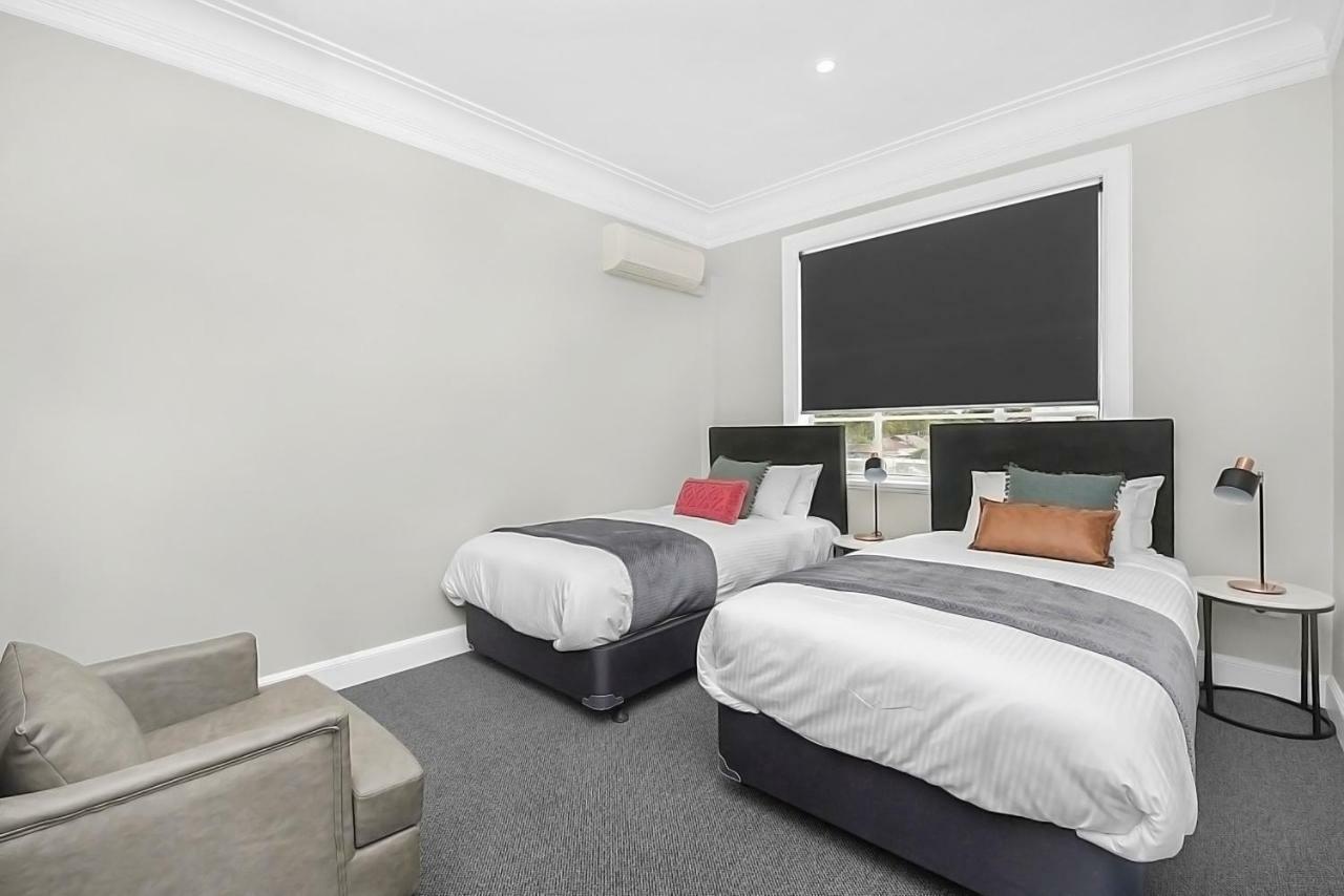 Horse And Jockey Hotel Homebush Sydney Kültér fotó